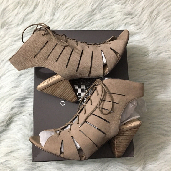 Vince Camuto Estie 9 Heels Taupe Beige Open Toe - Picture 7 of 8